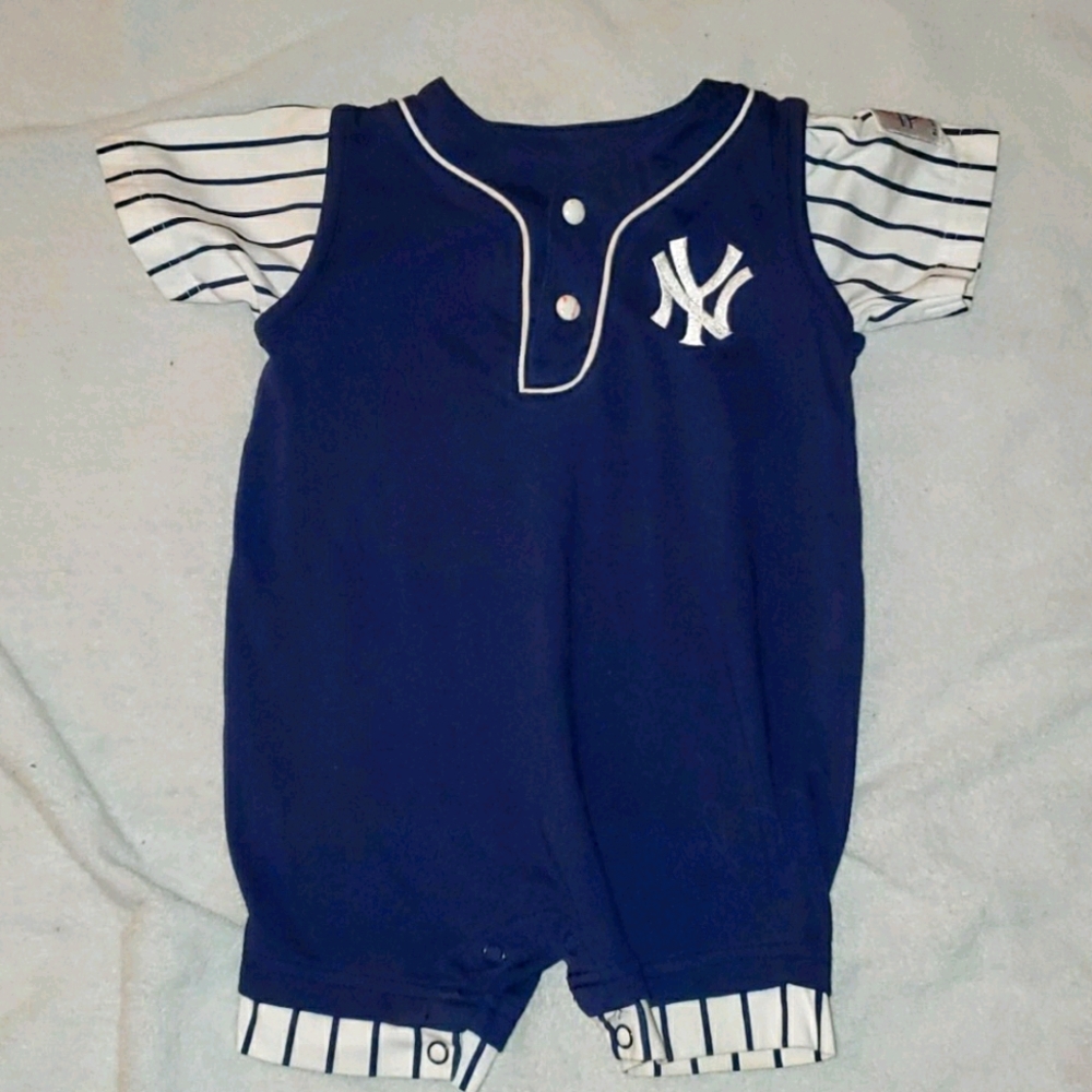 Baby Yankees One piece